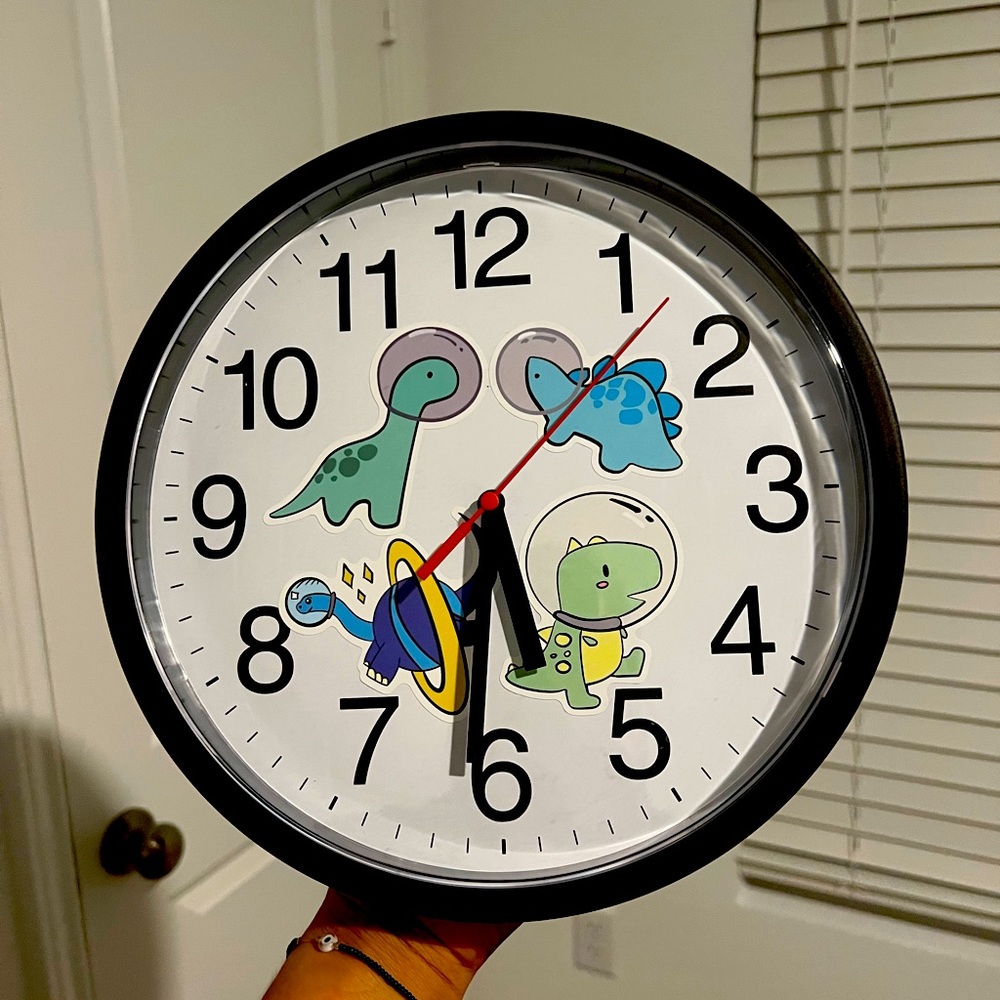 Dinosaur silent wall clock
